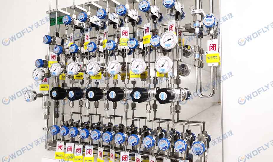氣體管道安裝中的減壓閥面板